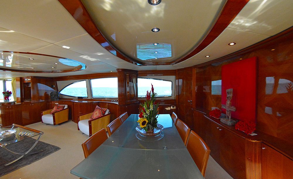 Azimut 100 SESTANTE Servicios Navieros, Embarcaciones La Paz, BCS