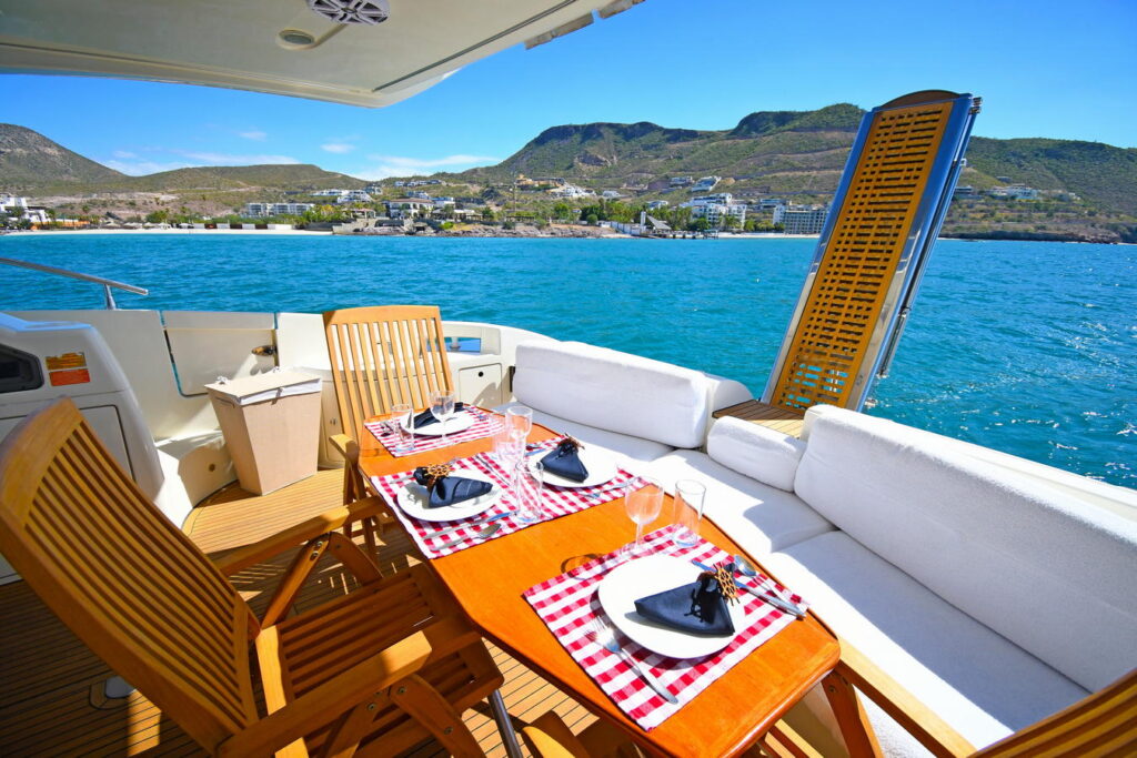 Azimut 62 SESTANTE Servicios Navieros, Embarcaciones La Paz, BCS