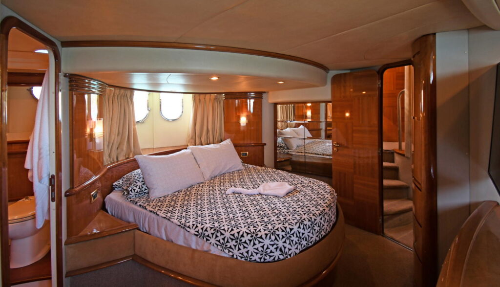 Azimut 62 SESTANTE Servicios Navieros, Embarcaciones La Paz, BCS