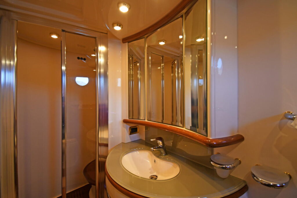 Azimut 62 SESTANTE Servicios Navieros, Embarcaciones La Paz, BCS