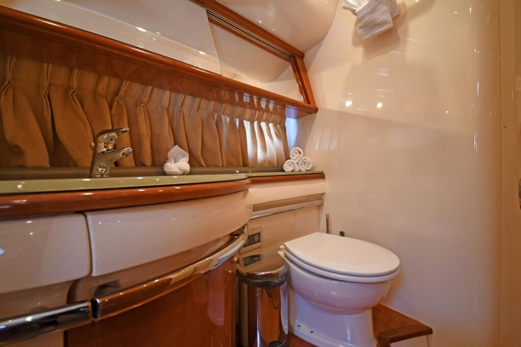 Azimut 62 SESTANTE Servicios Navieros, Embarcaciones La Paz, BCS