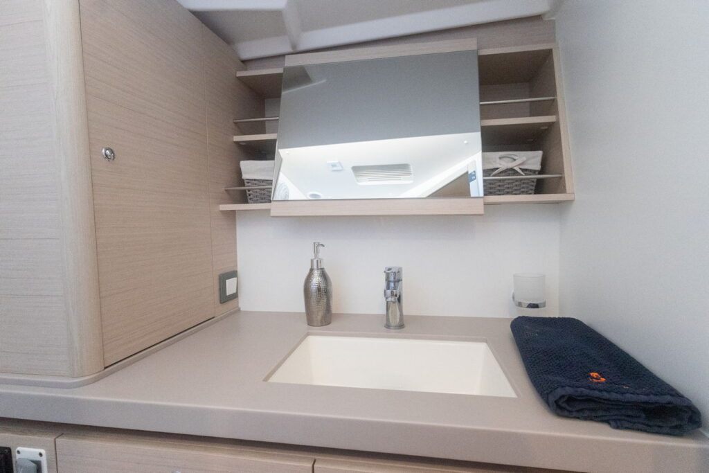 Beneteau 52 SESTANTE Servicios Navieros, Embarcaciones La Paz, BCS