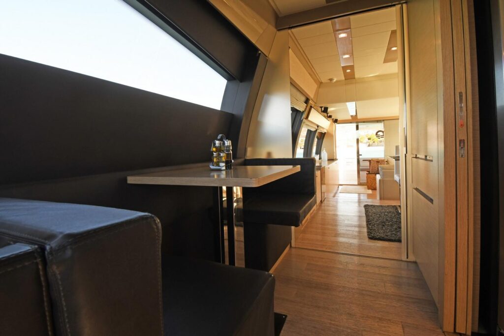 Embarcaciones, Ferreti 73, SESTANTE, Servicios Navieros, La Paz