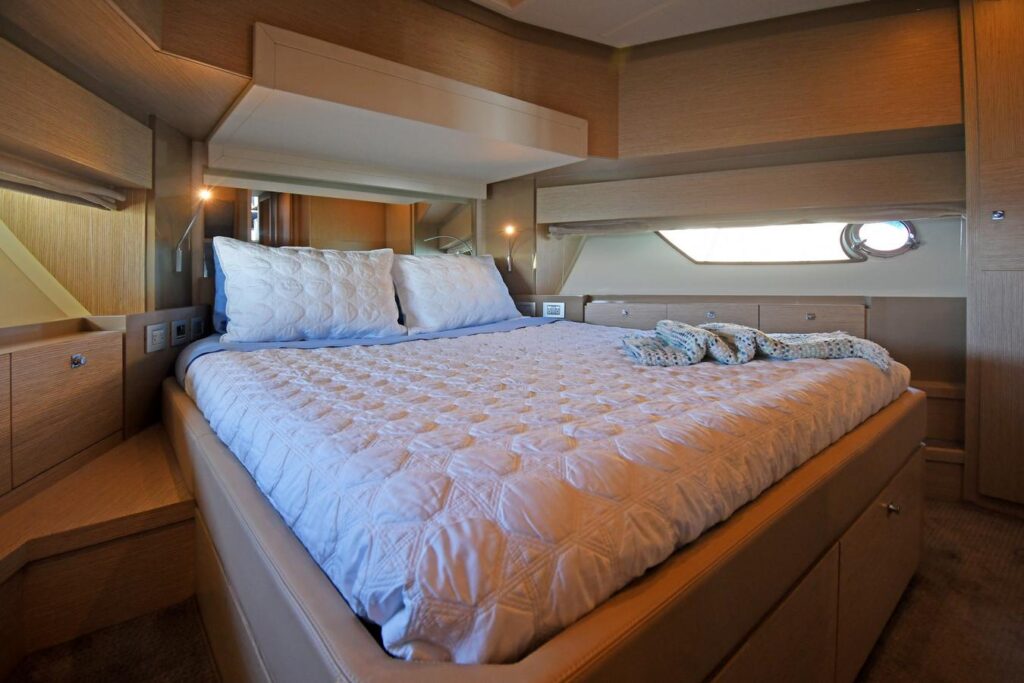 Embarcaciones, Ferreti 73, SESTANTE, Servicios Navieros, La Paz