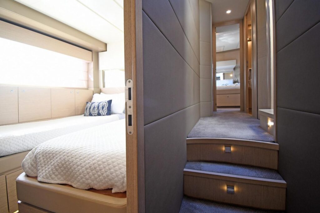 Embarcaciones, Ferreti 73, SESTANTE, Servicios Navieros, La Paz