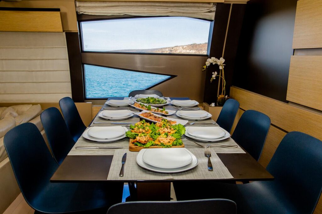 Embarcaciones, Ferreti 73, SESTANTE, Servicios Navieros, La Paz