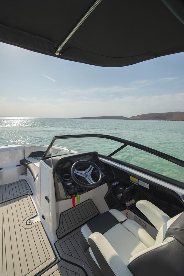 Embarcaciones, Lancha Yamaha, SESTANTE, Servicios Navieros, La Paz