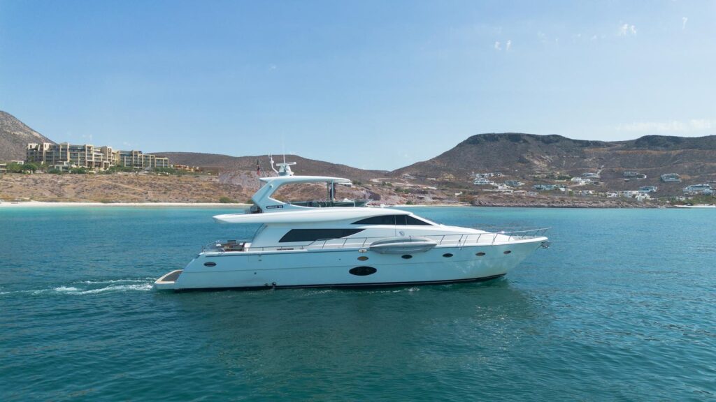 Embarcaciones, M-Y Uniesse, SESTANTE, Servicios Navieros, La Paz