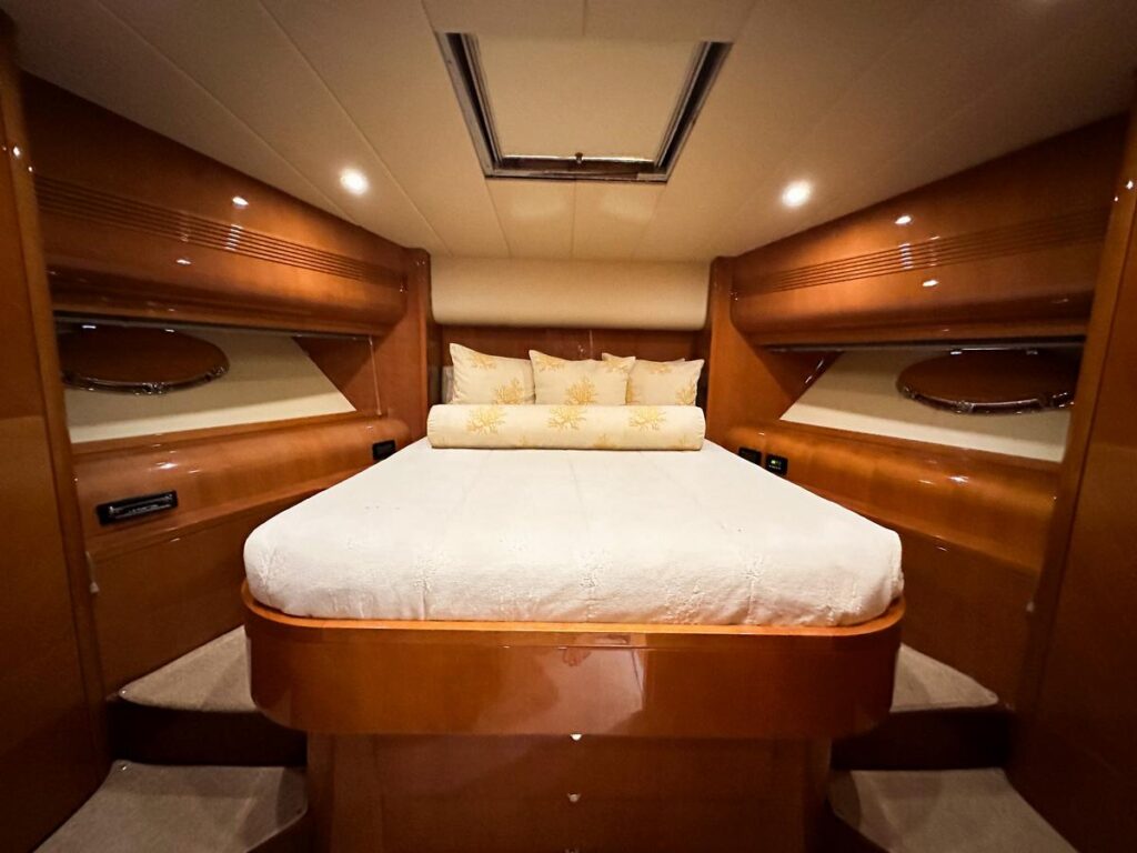 Embarcaciones, M-Y Uniesse, SESTANTE, Servicios Navieros, La Paz