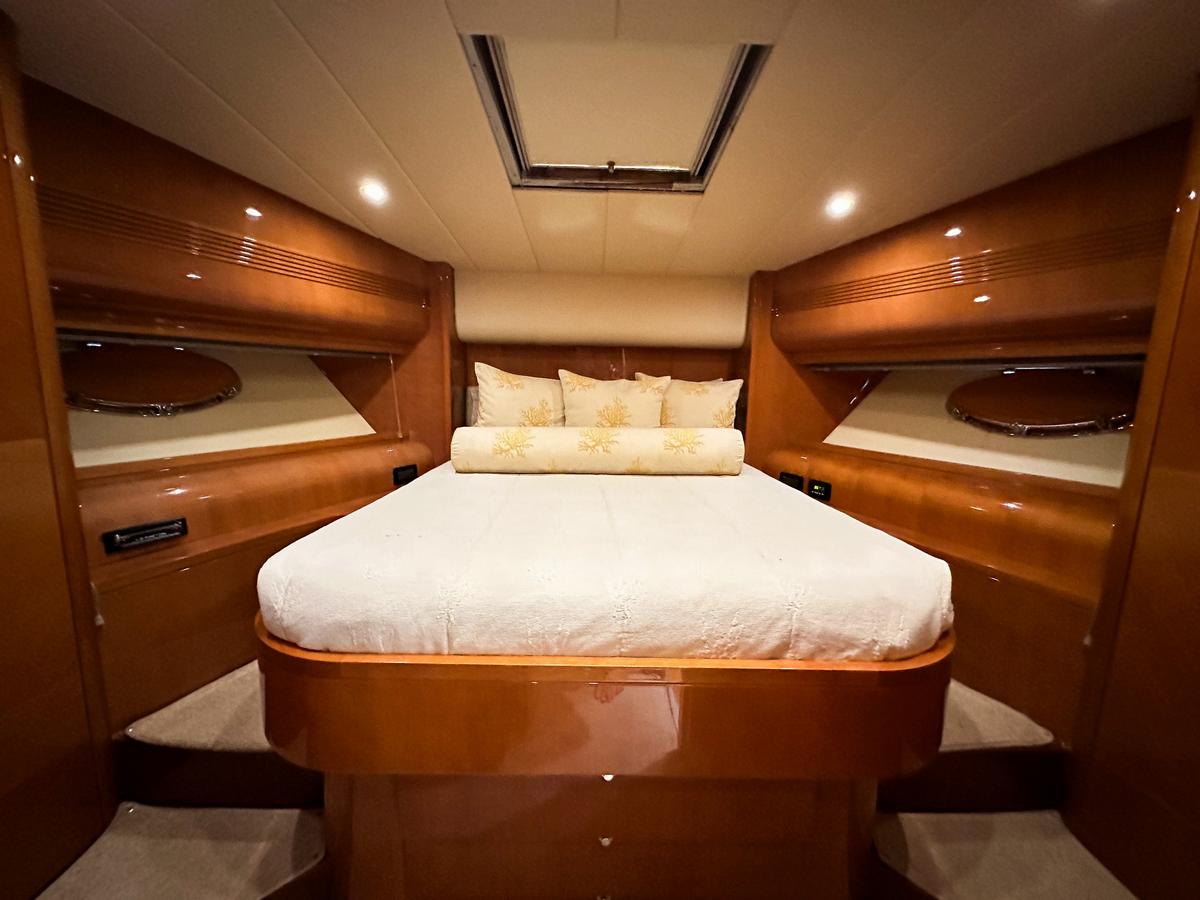 Embarcaciones, M-Y Uniesse, SESTANTE, Servicios Navieros, La Paz