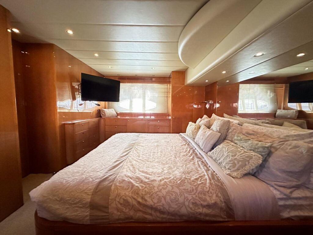 Embarcaciones, M-Y Uniesse, SESTANTE, Servicios Navieros, La Paz