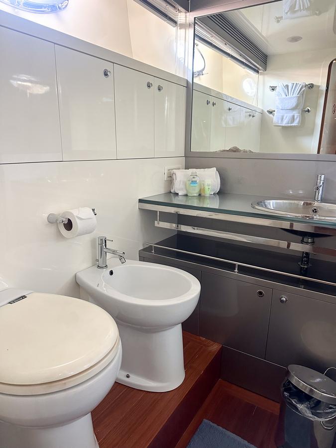 Embarcaciones, M-Y Uniesse, SESTANTE, Servicios Navieros, La Paz