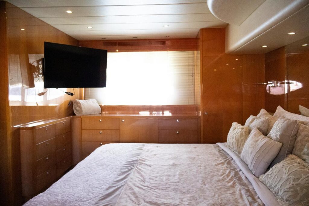 Embarcaciones, M-Y Uniesse, SESTANTE, Servicios Navieros, La Paz