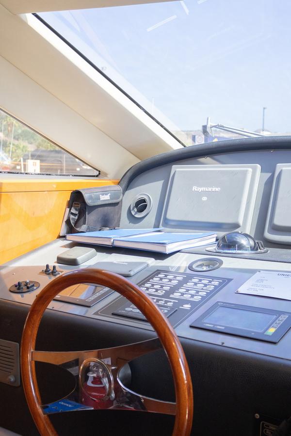 Embarcaciones, M-Y Uniesse, SESTANTE, Servicios Navieros, La Paz