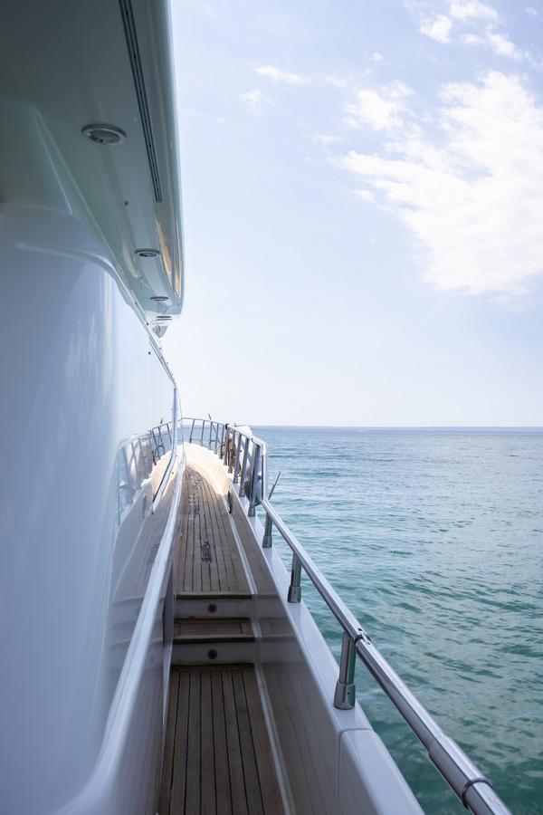 Embarcaciones, M-Y Uniesse, SESTANTE, Servicios Navieros, La Paz