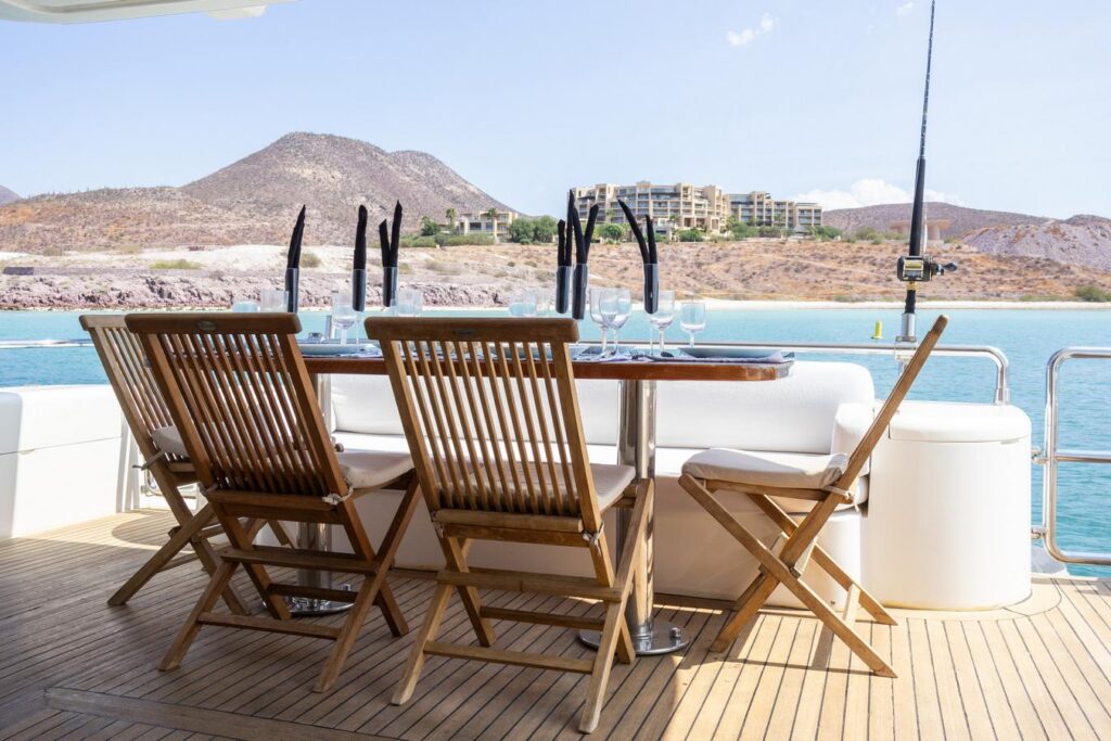 Embarcaciones, M-Y Uniesse, SESTANTE, Servicios Navieros, La Paz