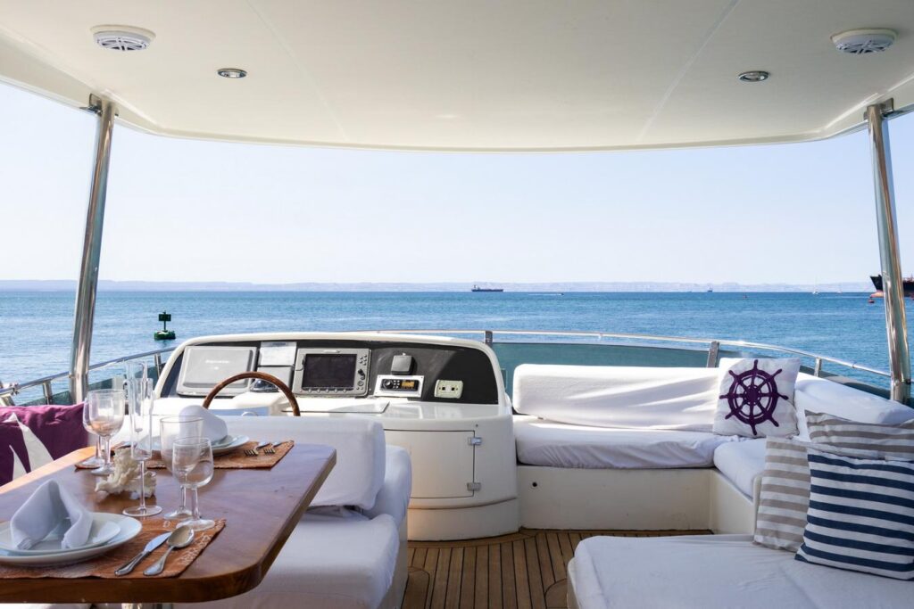 Embarcaciones, M-Y Uniesse, SESTANTE, Servicios Navieros, La Paz