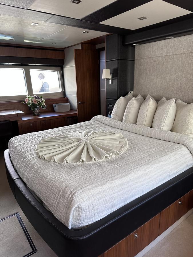 Embarcaciones, Sunseeker 80, SESTANTE, Servicios Navieros, La Paz