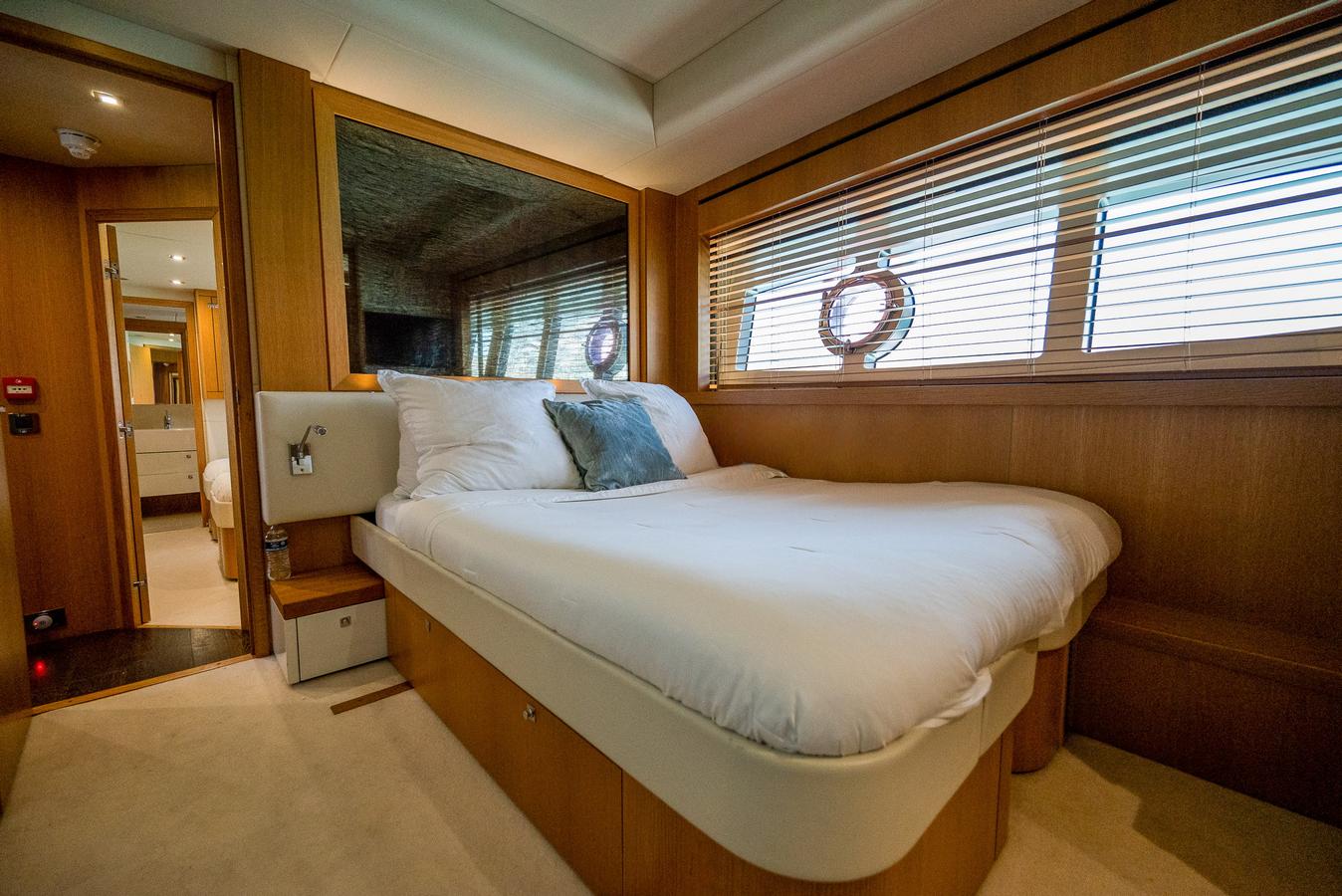 Embarcaciones, Sunseeker 98, SESTANTE, Servicios Navieros, La Paz