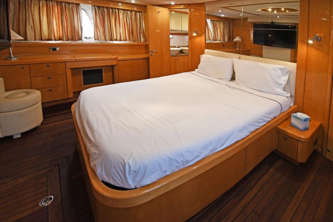 Embarcaciones, Sunseeker Manhattan 66, SESTANTE, Servicios Navieros, La Paz