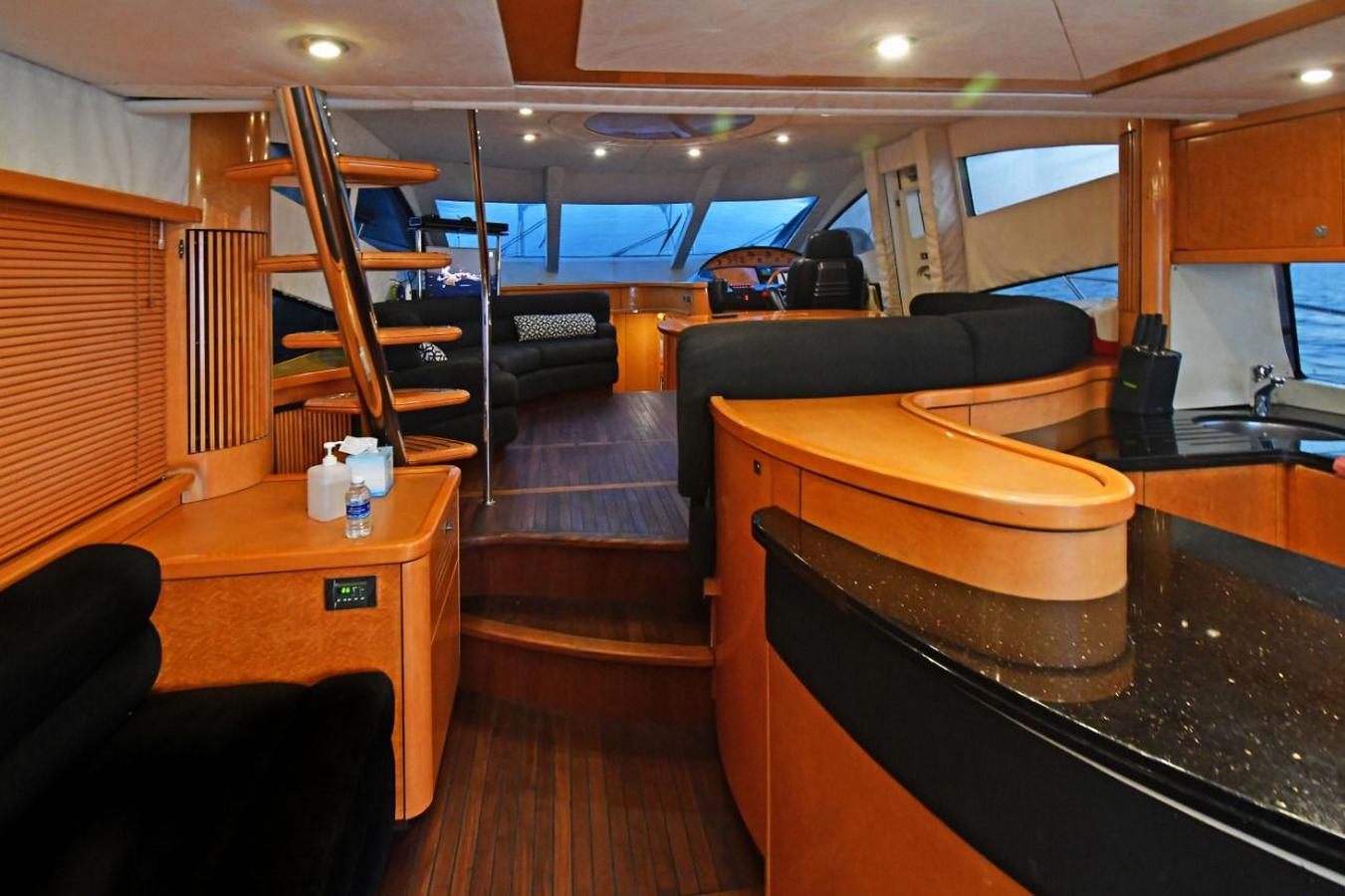 Embarcaciones, Sunseeker Manhattan 66, SESTANTE, Servicios Navieros, La Paz