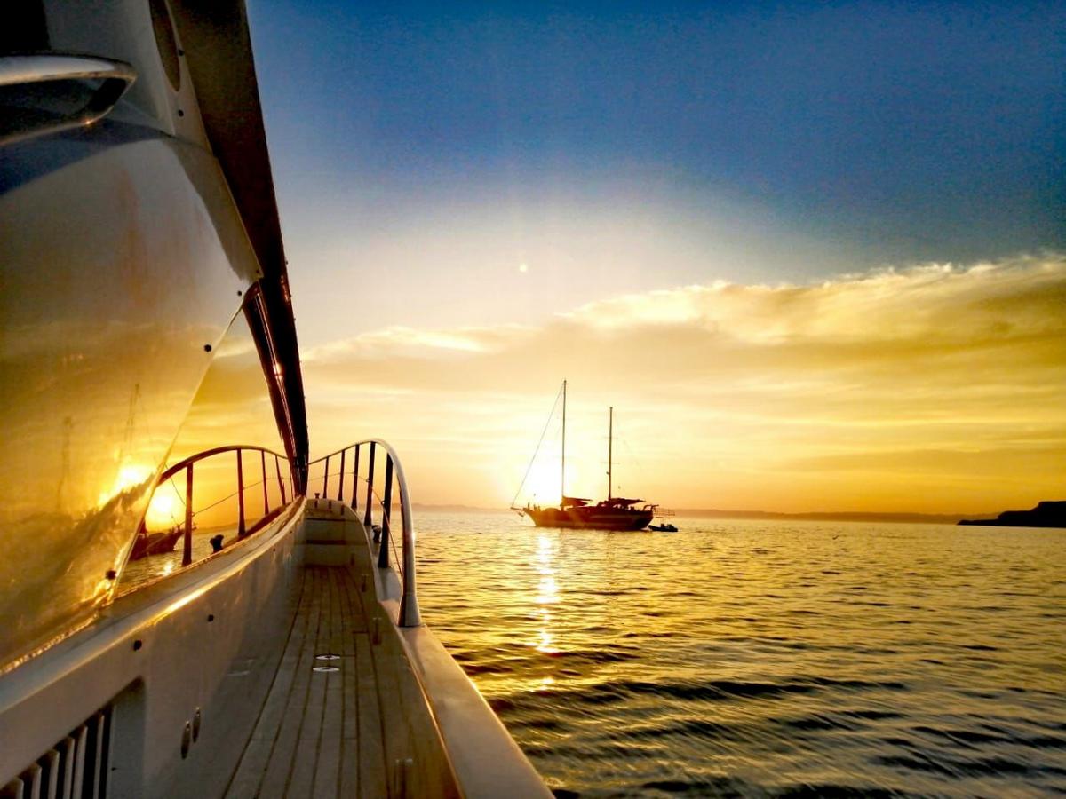 Embarcaciones, Sunseeker Manhattan 66, SESTANTE, Servicios Navieros, La Paz