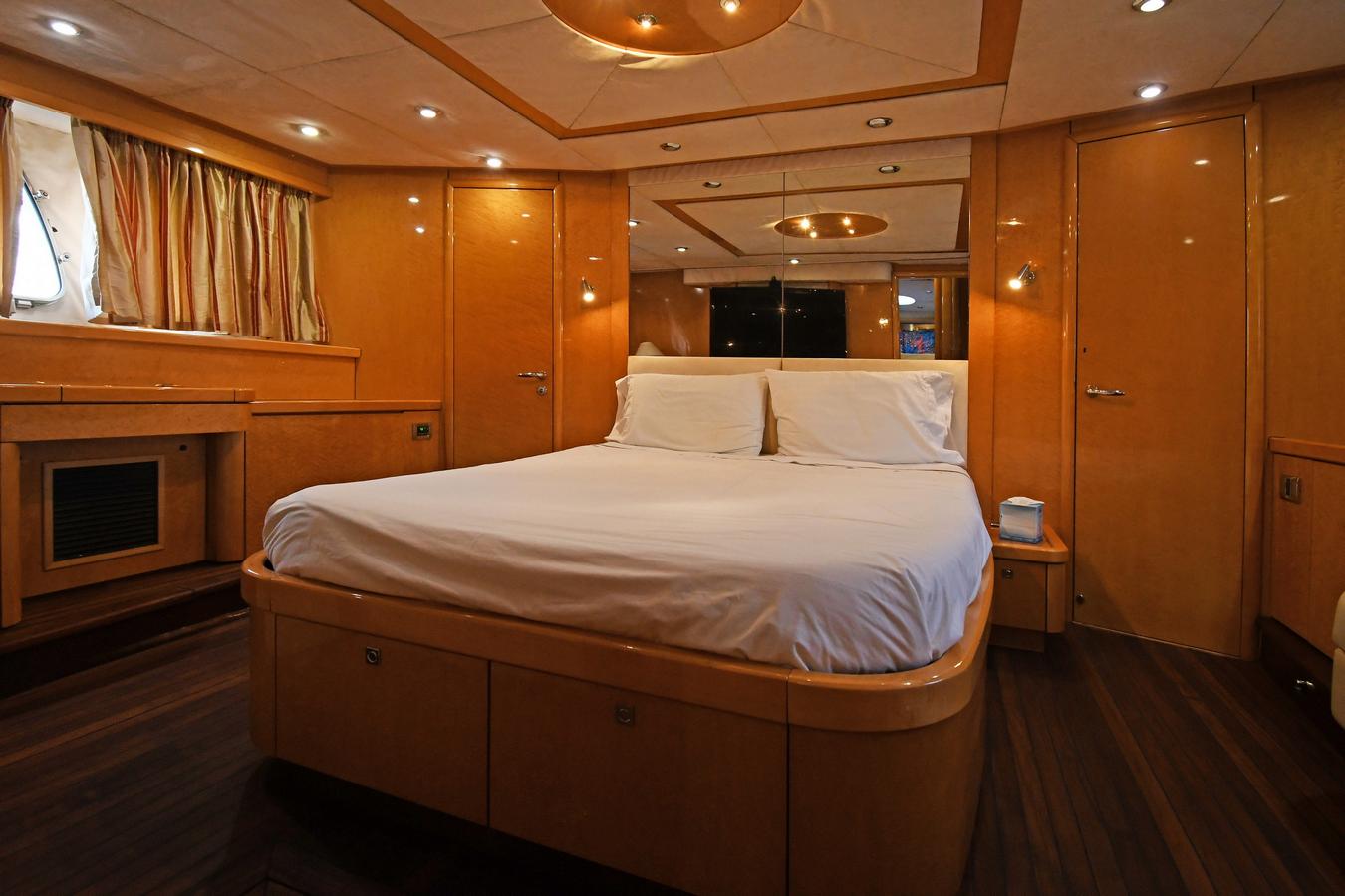 Embarcaciones, Sunseeker Manhattan 66, SESTANTE, Servicios Navieros, La Paz