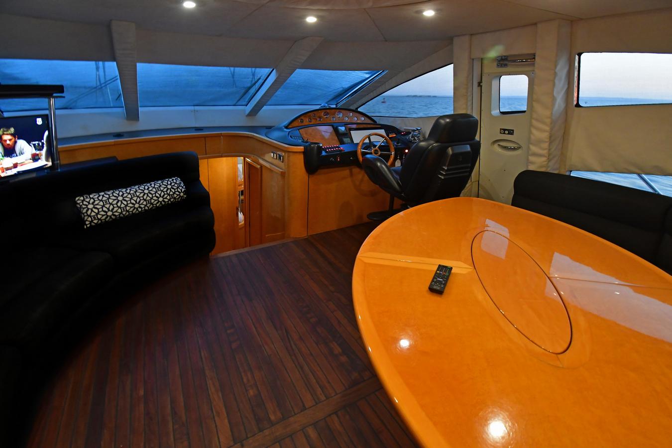 Embarcaciones, Sunseeker Manhattan 66, SESTANTE, Servicios Navieros, La Paz