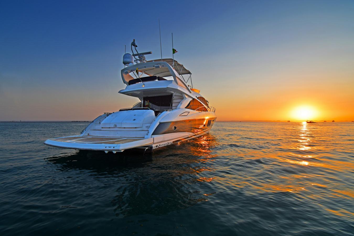 Embarcaciones, Sunseeker Manhattan 66, SESTANTE, Servicios Navieros, La Paz